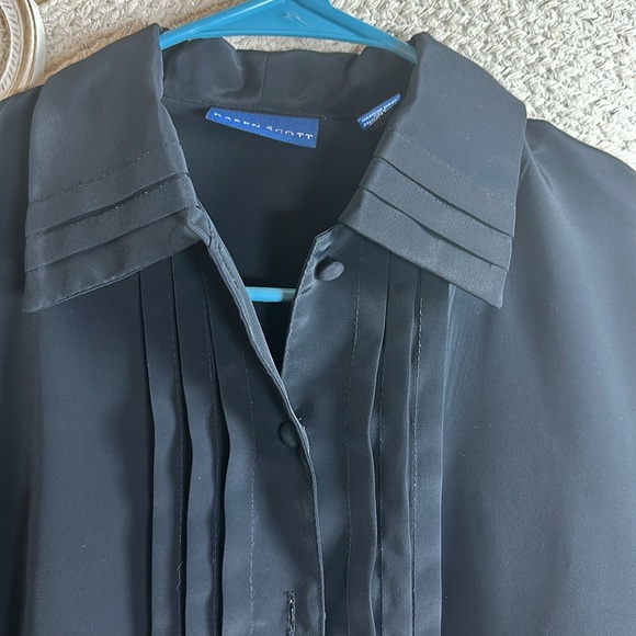 Karen Scott black button up blouse - Picture 2 of 6